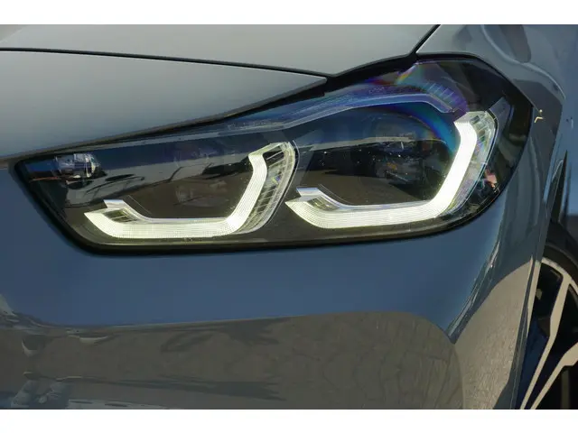 BMW X2 sDrive20i 2022 Benzine 7