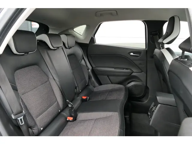 Renault Captur 1.0 TCe 100 Intens 2020 Benzine 42