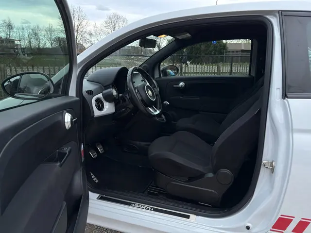 Fiat 500 1.4 T-Jet Abarth 595 SPORT 2016 Benzine 10