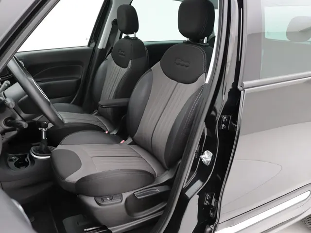 Fiat 500L 0.9 TwinAir Lounge Panorama /Navi. 2015 Benzine 12