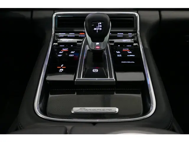 Porsche Panamera 2.9 4 E-Hybrid 2017 Hybride Benzine 25