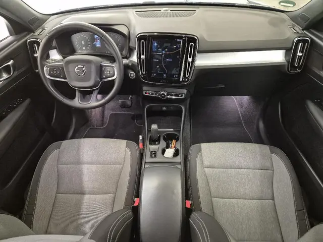 Volvo XC40 1.5 T3 Business Pro 2020 Benzine 3