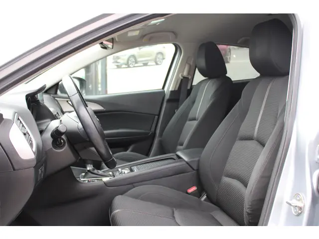 Mazda 3 HB 2.0 SkyActiv-G 120 TS+ 2017 Benzine 10