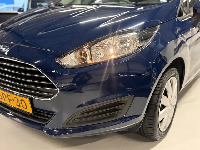 Ford Fiesta 1.0 Style 5Deurs| Airco| Rijklaar! 2013 Benzine 8
