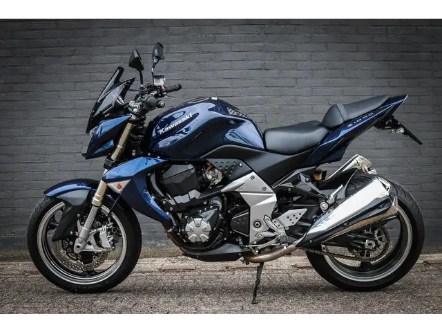 Kawasaki Z1000 Tour 2016 Benzine 2