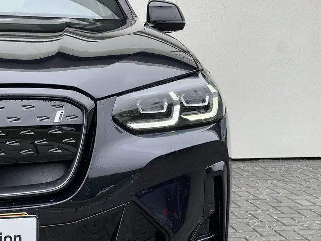 BMW iX3 High Executive Edition 80 kWh 2025 Elektrisch 8