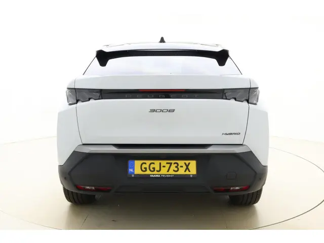 Peugeot 3008 1.2 Hybrid 136 GT 2024 Hybride Benzine 12