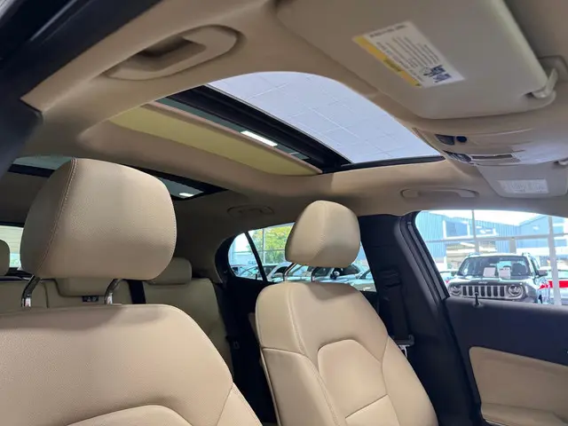 Mercedes-Benz GLA 250 2014 Benzine 29