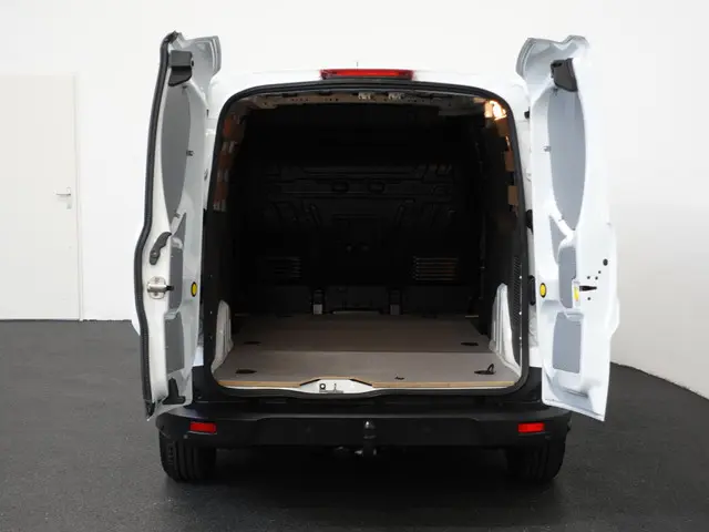Ford Transit Connect 1.5 L2 Trend 2024 Diesel 3