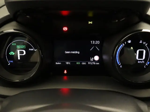 Toyota Yaris 1.5 Hybrid Bi-Tone 2022 Hybride Benzine 17