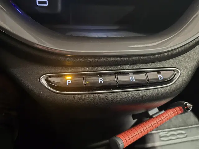 Fiat 500C 42 kWh 2023 Elektrisch 23