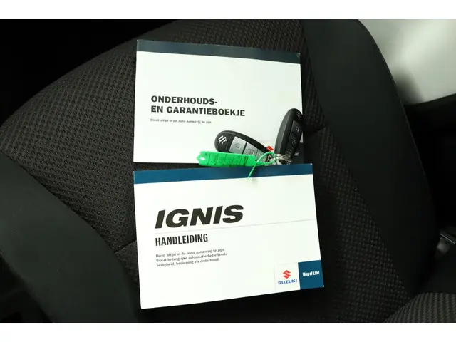 Suzuki Ignis 1.2 Smart Hybrid Stijl 2020 Benzine 11