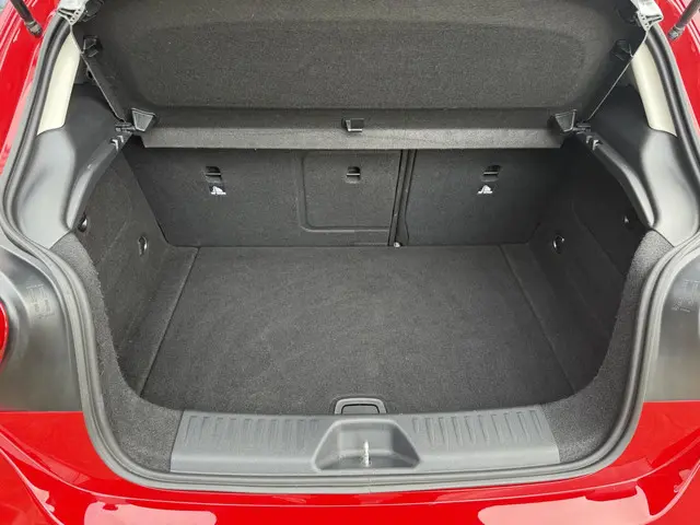 Mercedes-Benz A-Klasse 180 Ambition 2013 Benzine 22