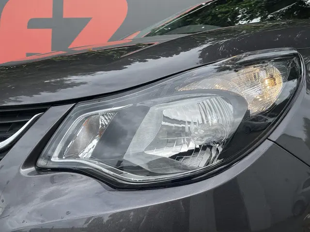 Opel KARL 1.0 75pk ecoFLEX Cosmo 2016 Benzine 3