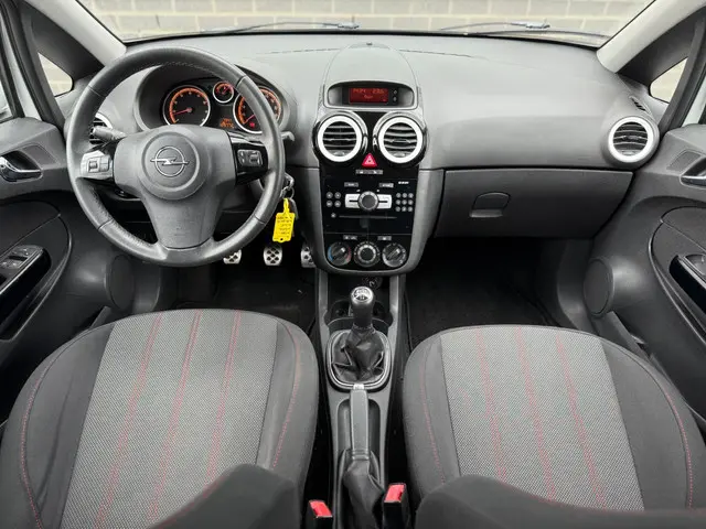 Opel Corsa 1.4-16V |Airco| Sportstoelen| 2012 Benzine 9
