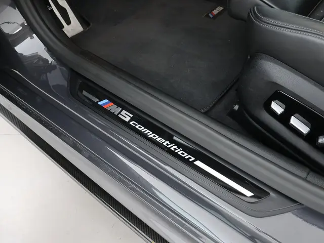 BMW M5 COMPETITION 740 PK FACELIFT MODEL 2020 Benzine 50