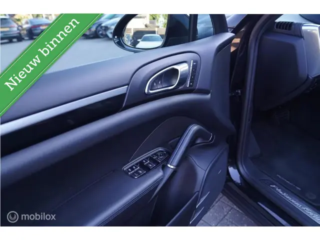 Porsche Cayenne 3.6 S 2015 Benzine 13