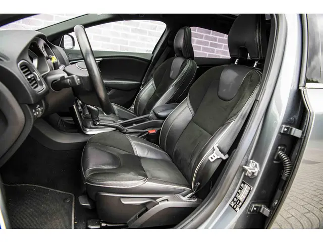 Volvo V40 1.5 T3 Polar+ Sport 2019 Benzine 6