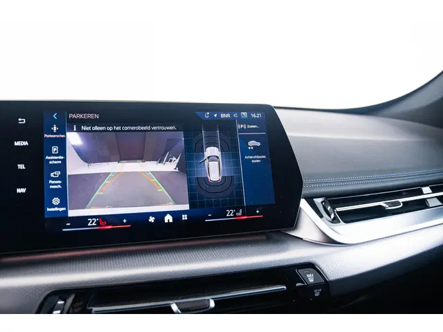 BMW X1 xDrive25e 2024 Hybride Benzine 55