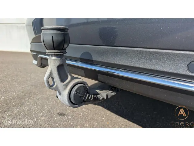 Mercedes-Benz C-Klasse Estate 180 Prestige 2015 Benzine 17
