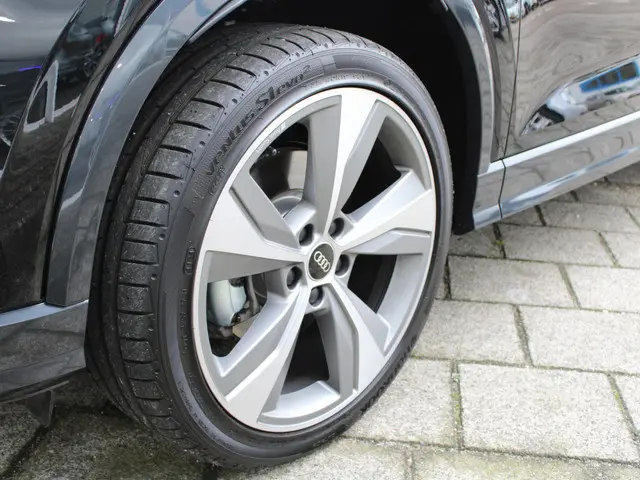 Audi Q2 35 TFSI Edition one 2025 Benzine 17