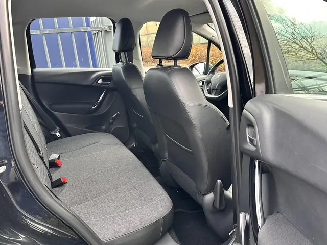 Citroën C3 1.2 PureTech Collection 2015 Benzine 16