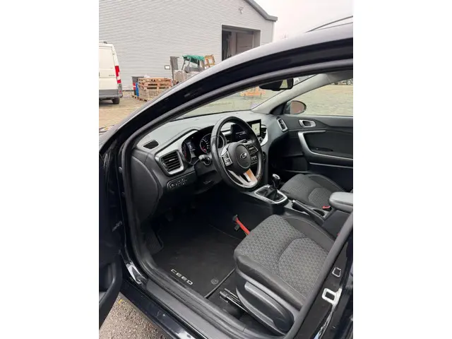 Kia Ceed Sportswagon 1.0 T-GDi DynamicLine 2020 Benzine 4