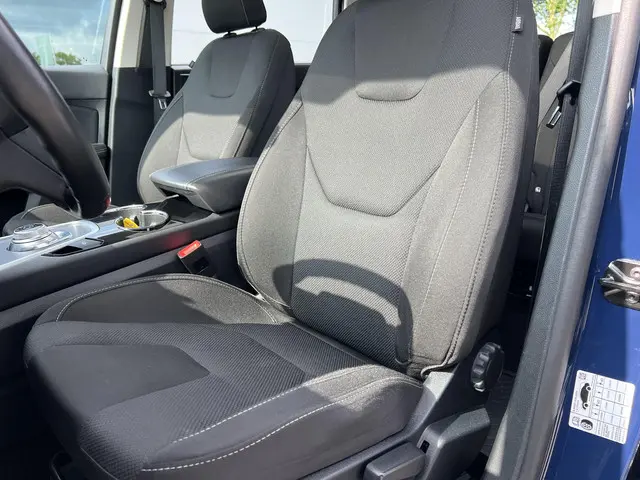 Ford S-Max 2.5 FHEV Titanium 2022 Hybride Benzine 19