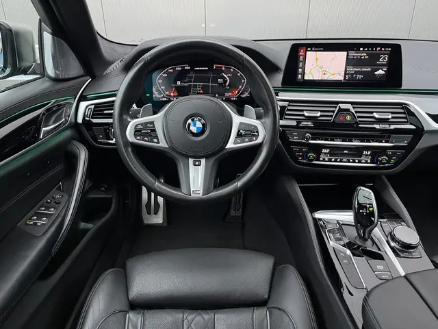 BMW 5 Serie M550i xDrive High Executive 2019 Benzine 11