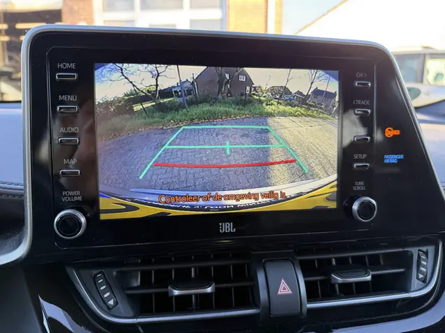 Toyota C-HR 1.8 Hybrid Executive 2020 Hybride Benzine 19