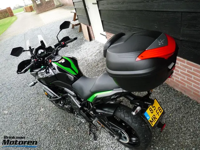 Kawasaki Versys 650 ABS 2022 Benzine 11
