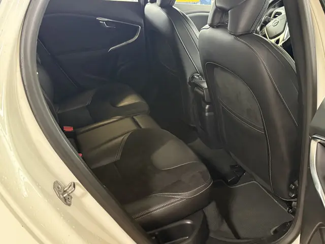 Volvo V40 1.5 T3 Polar+ Sport 2019 Benzine 12