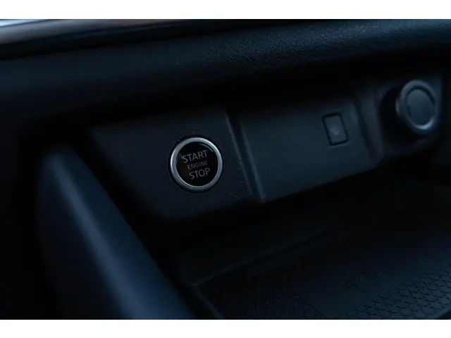 Nissan QASHQAI 1.3 MHEV Xtronic N-Connecta 2021 Benzine 43