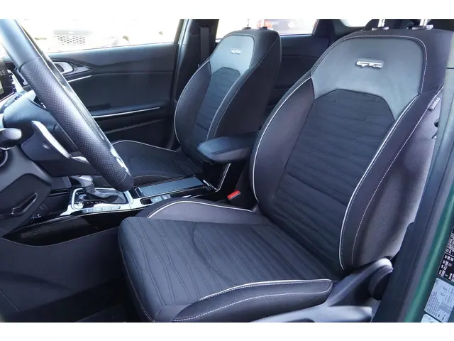 Kia ProCeed 1.5 T-GDi GT-Line 2023 Benzine 2