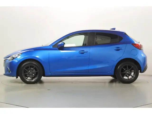 Mazda 2 1.5 90pk Automaat Sportsline 2019 Benzine 12