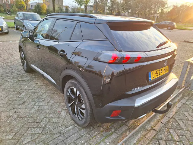 Peugeot 2008 3