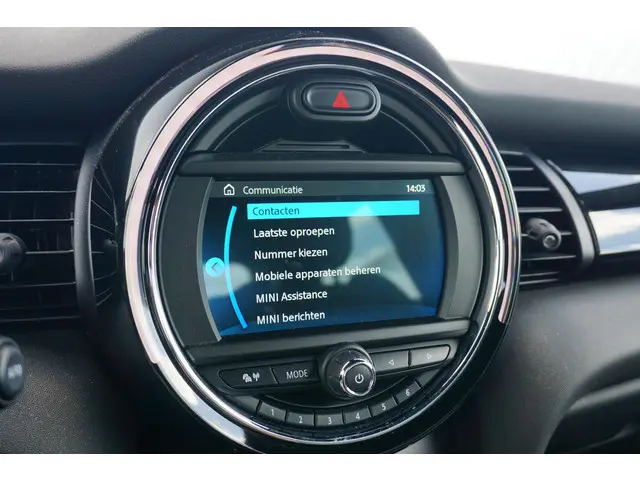 MINI 3-Deurs Cooper 2019 Benzine 21