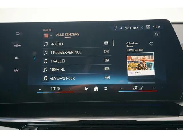 BMW iX1 eDrive20 M Sport Pro 2025 Elektrisch 28