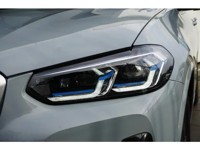 BMW X3 xDrive30i 2024 Benzine 24