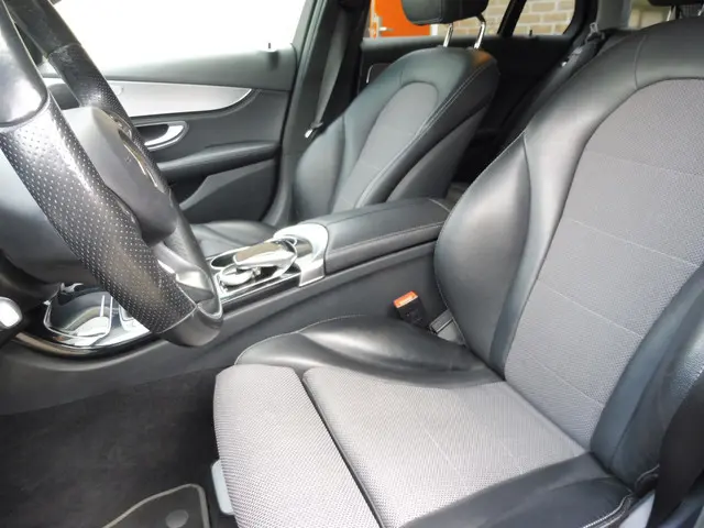 Mercedes-Benz C-Klasse Estate 180 Prestige 2015 Benzine 4