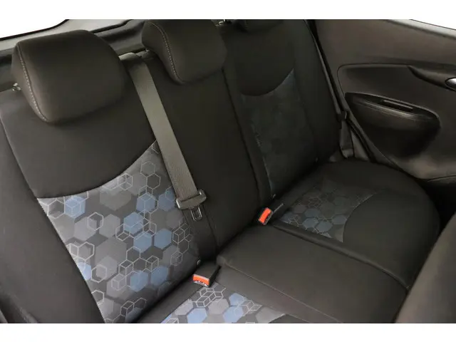 Opel KARL 1.0 Rocks Online Edition 2018 Benzine 13