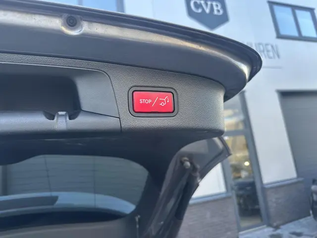 Mercedes-Benz EQA 250 Edition 1 67 kWh 2021 Elektrisch 22