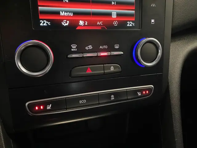 Renault Mégane 1.2 TCe Bose NAVI HUD 132 PK 2016 Benzine 35