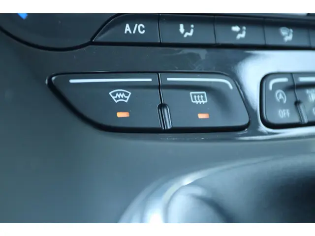 Ford Kuga 1.5 TITANIUM 2015 Benzine 23