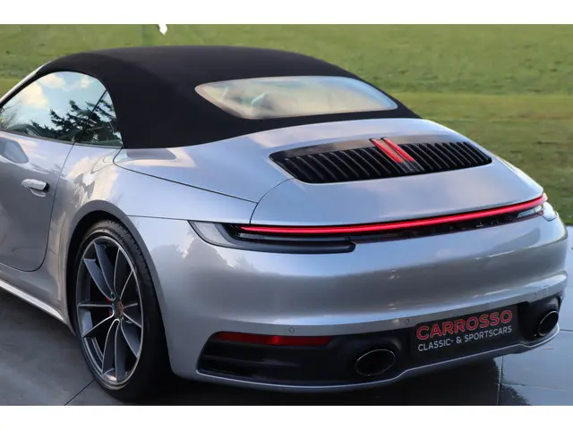 Porsche 911 Carrera S 2020 Benzine 53