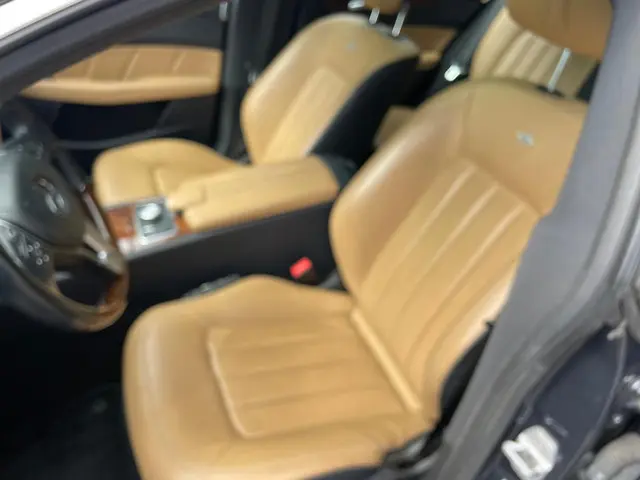 Mercedes-Benz CLS Shooting Brake 350 2014 Benzine 10