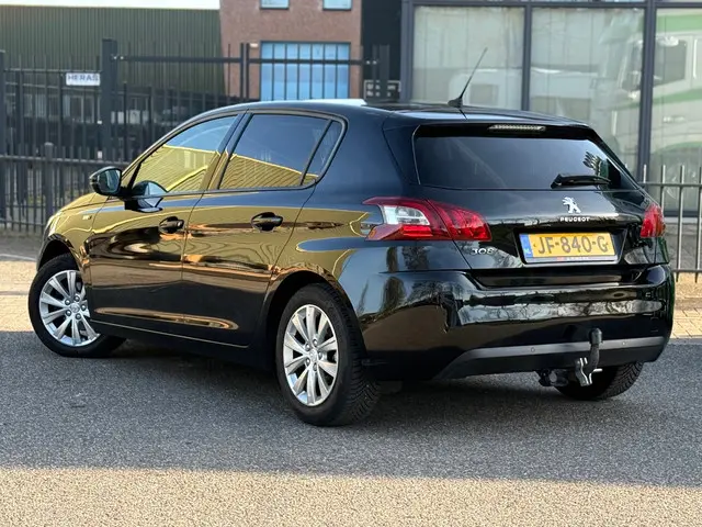 Peugeot 308 1.2 PureTech Style / NAP / PANO / APK 2016 Benzine 4