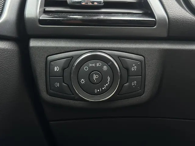 Ford Mondeo Wagon 1.5 ST Line 2018 Benzine 32