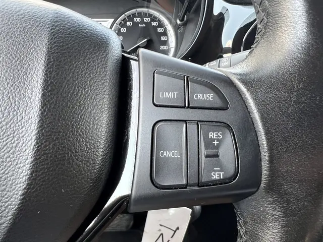 Suzuki Vitara 1.6 Exclusive Automaat 2015 Benzine 30