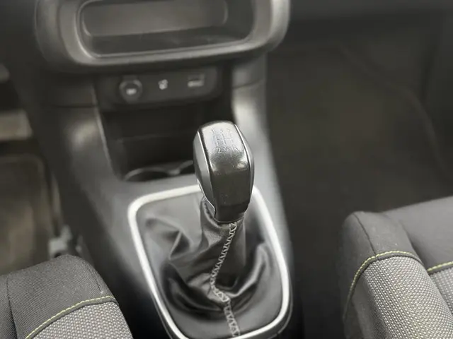 Citroën C3 1.2 PureTech S&S Shine 2017 Benzine 25